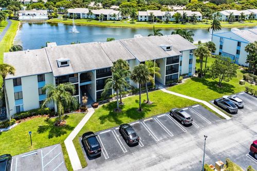 e1-1108 Green Pine Blvd, West Palm Beach, FL, 33409-7051 | Card Image