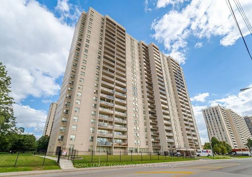 2212-155 Marlee Ave, York, ON, M6B4B5 | Card Image