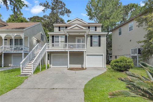 4 Cobblestone Ct, Hilton Head Island, SC, 29928-1523 | Card Image