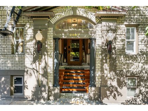 204-2087 Nw Overton St, Portland, OR, 97209 | Card Image