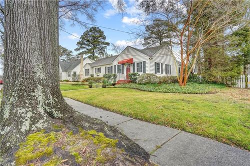 5428 Argall Cres, Norfolk, VA, 23508-1323 | Card Image