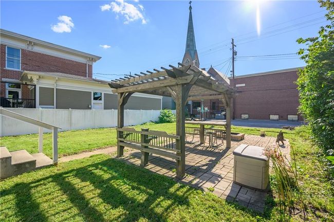 712 Lafayette Ave, House other with 3 bedrooms, 2 bathrooms and null parking in Columbus IN | Image 6