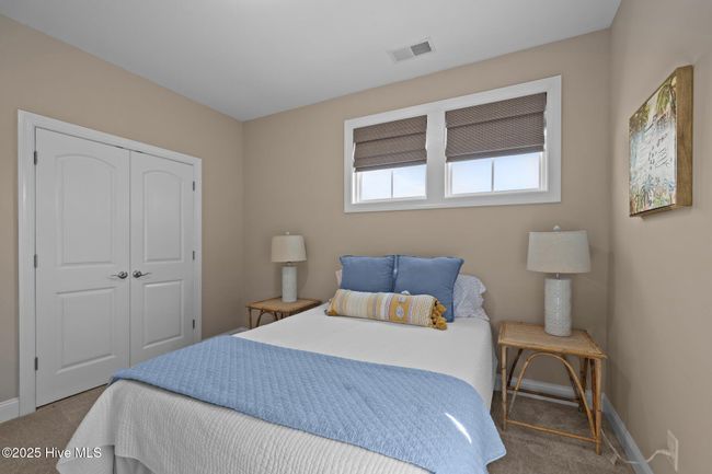 Guest Bedroom #2 | Image 23