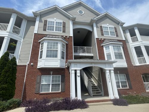 apt-w8-7230 Althorp Way, Nashville, TN, 37211-7086 | Card Image
