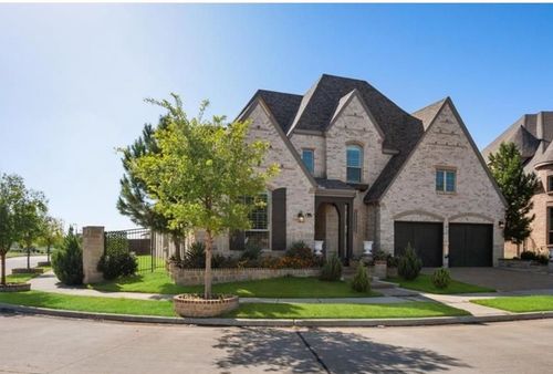 1910 Woodland Skipper Way, Arlington, TX, 76005-1293 | Card Image
