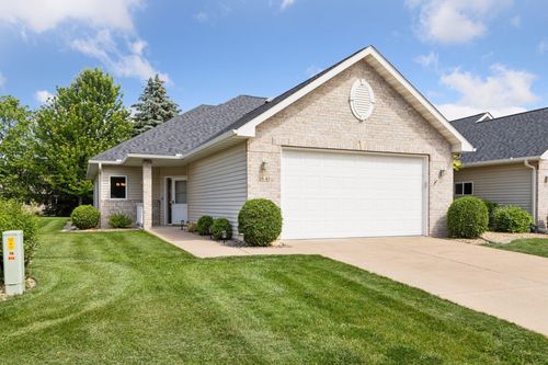 1841 Bohmbach Dr, Red Wing, MN, 55066-3569 | Card Image