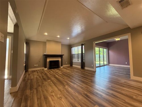 13327 Daystrom Ct, Dallas, TX, 75243-2521 | Card Image