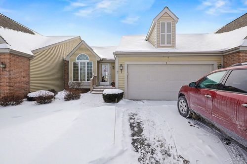 24 Drake Dr W, Saginaw, MI, 48603-9643 | Card Image