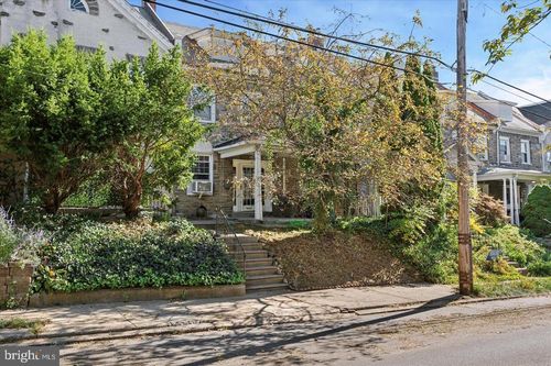 2735 N 46th St, PHILADELPHIA, PA, 19131-1502 | Card Image