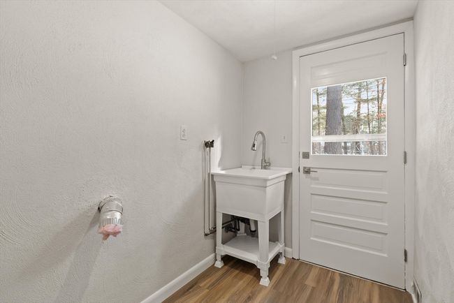 34 Millpond Rd, House other with 3 bedrooms, 2 bathrooms and 3 parking in Sudbury MA | Image 23