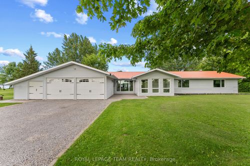 34 Birdlake Trail, Cobden, ON, K0J1K0 | Card Image