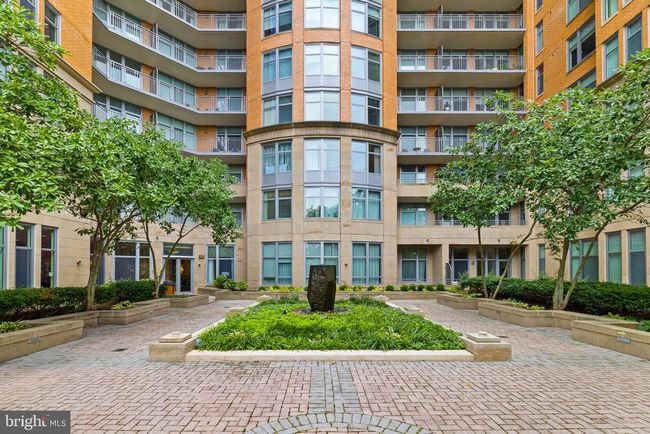 APT-213 - 8220 Crestwood Heights Dr, Condo with 1 bedrooms, 1 bathrooms and null parking in MCLEAN VA | Image 45