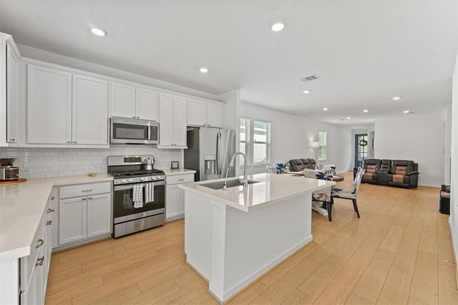 21706 Lime Moss Ln, House other with 3 bedrooms, 2 bathrooms and 2 parking in Cypress TX | Image 11
