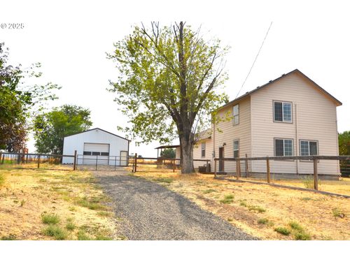520 Ne 4th St, Pilot Rock, OR, 97868-6801 | Card Image