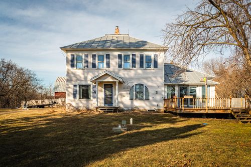 N9003 County Rd Vv -, Farmington, WI, 54644 | Card Image
