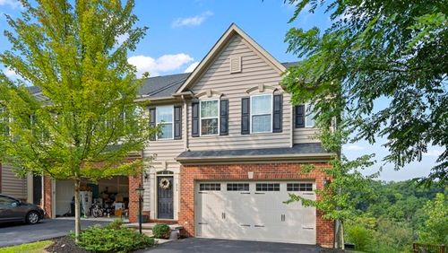 239 Noble Woods Dr, Coraopolis, PA, 15108-7304 | Card Image