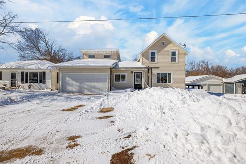 205 Miners St, Parkersburg, IA, 50665-2057 | Card Image