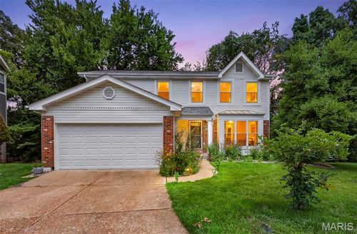 1592 Greenfield Crossing Ct, Ballwin, MO, 63021-7470 | Card Image
