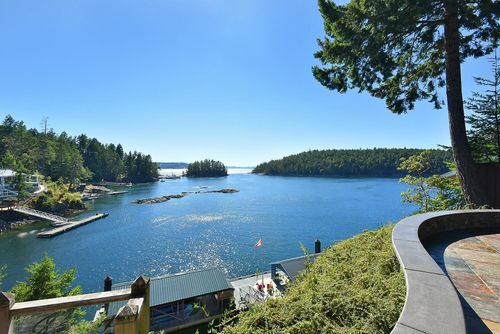 5386 Sans Souci Rd, Halfmoon Bay, BC, V7Z1B6 | Card Image