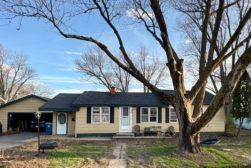 327 W Division St, AMBOY, IL, 61310-1007 | Card Image