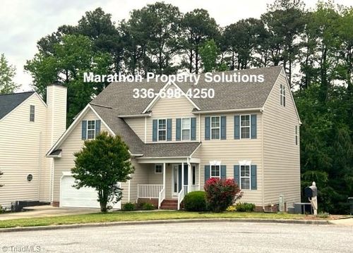 20 Country Walk Ln, Greensboro, NC, 27407-6140 | Card Image