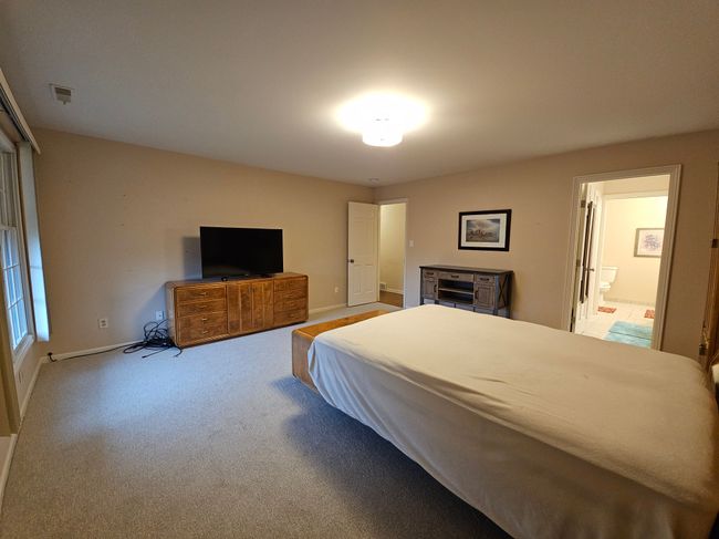 Primary Bedroom pic 2 | Image 21