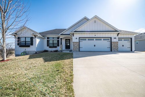 5444 Roscoe Rdg, COLUMBIA, MO, 65203-8670 | Card Image