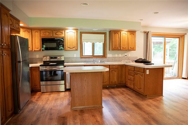 6975 158 Th Ave, House other with 5 bedrooms, 3 bathrooms and null parking in Bloomer WI | Image 5