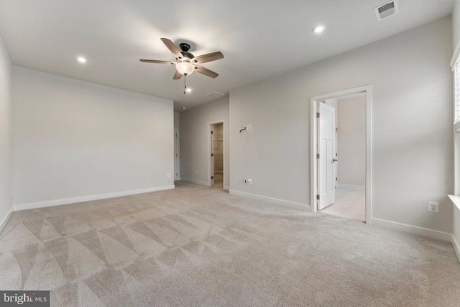7769 Blackburn Ridge Dr, Townhouse with 4 bedrooms, 4 bathrooms and null parking in MANASSAS VA | Image 51