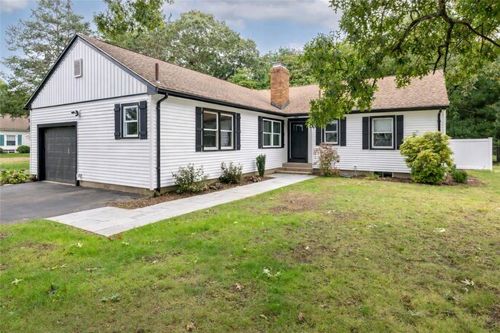 5 Sweetfern Rd, Warwick, RI, 02888-5323 | Card Image
