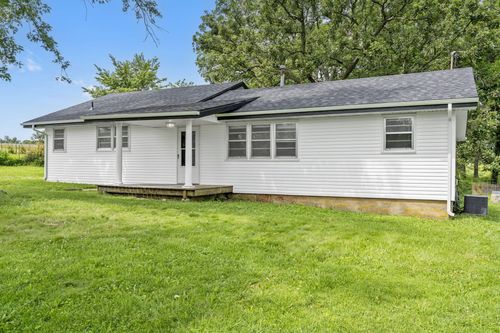 595 Johns Ford Rd, Sparta, MO, 65753-8986 | Card Image