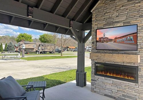 46 Circle Back Ln, Blairsville, GA, 30512 | Card Image