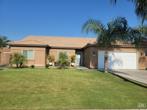 2608 Alcala Ave, Arvin, CA, 93203-9490 | Card Image
