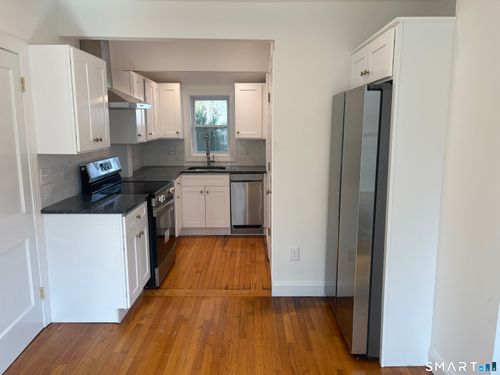 apt-2-156 Union St, Manchester, CT, 06042-4918 | Card Image