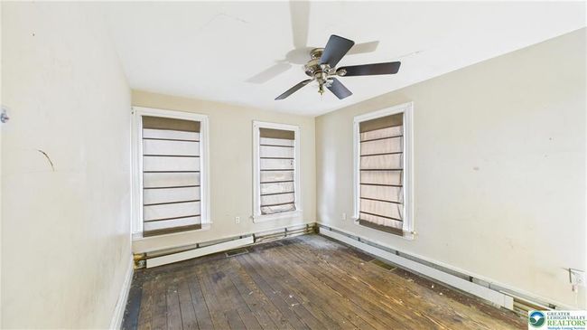 59 W Front St, House other with 3 bedrooms, 1 bathrooms and null parking in Jim Thorpe PA | Image 8
