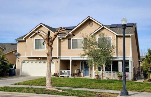 440 E Stanley Ave, Reedley, CA, 93654-7028 | Card Image