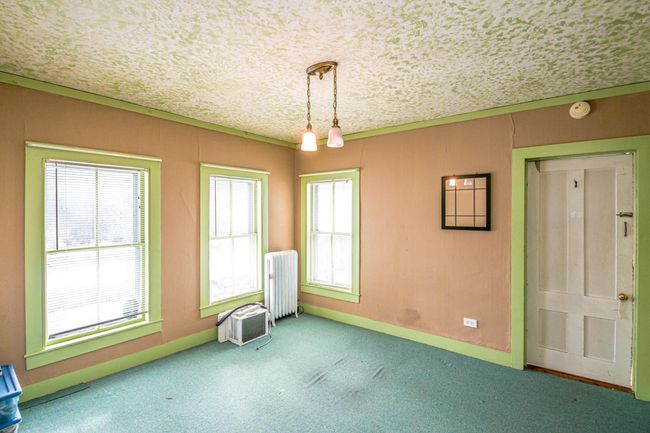 75 Elm St, House other with 5 bedrooms, 2 bathrooms and null parking in Whitefield NH | Image 37