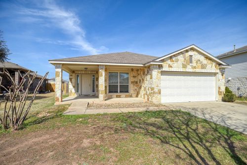 319 Wild Cat Dr, Bastrop, TX, 78602-4151 | Card Image