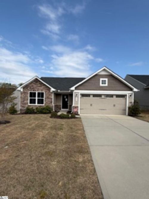 640 Olivia Springs Dr, Spartanburg, SC, 29302-4683 | Card Image