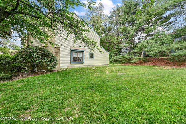 34 Balmoral Ct, Condo with 3 bedrooms, 3 bathrooms and null parking in Aberdeen NJ | Image 27
