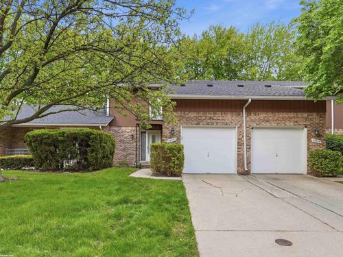42552 Beverly Way, Clinton Township, MI, 48038-1702 | Card Image