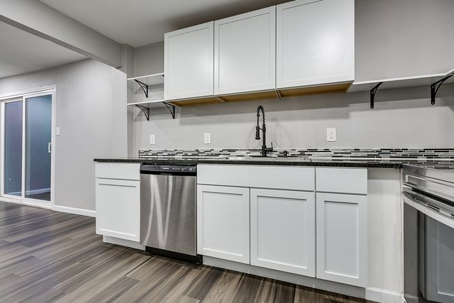 Kitchen | Image 19
