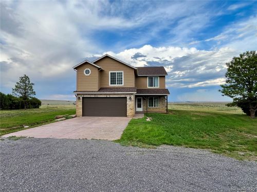 4022 Eagle Ranch Rd, Pueblo, CO, 81004-8706 | Card Image