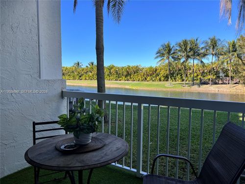 421-9761 Nw 49th Ter, Doral, FL, 33178-1996 | Card Image