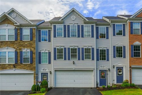 137 Cole Ct, Harmony, PA, 16037-7766 | Card Image