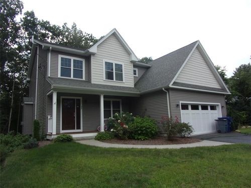 25 Oak Dell Cir, East Greenwich, RI, 02818-1903 | Card Image