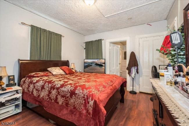 141 Berckman St, Home with 4 bedrooms, 2 bathrooms and null parking in Plainfield NJ | Image 6