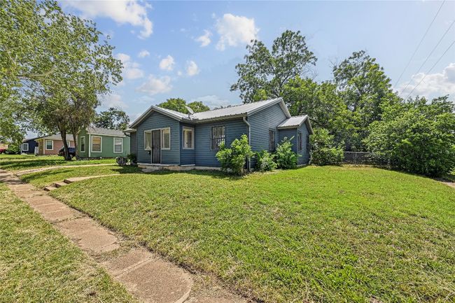802 Cloud St, House other with 3 bedrooms, 1 bathrooms and 2 parking in Killeen TX | Image 32
