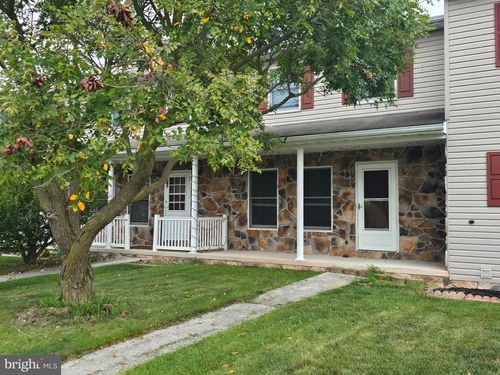 12 Homestead Dr, GETTYSBURG, PA, 17325-7973 | Card Image