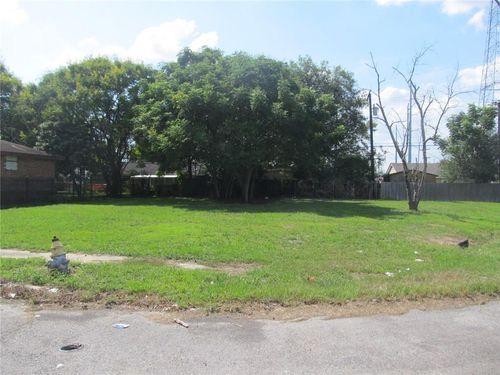4901 Pittari Pl, New Orleans, LA, 70131 | Card Image